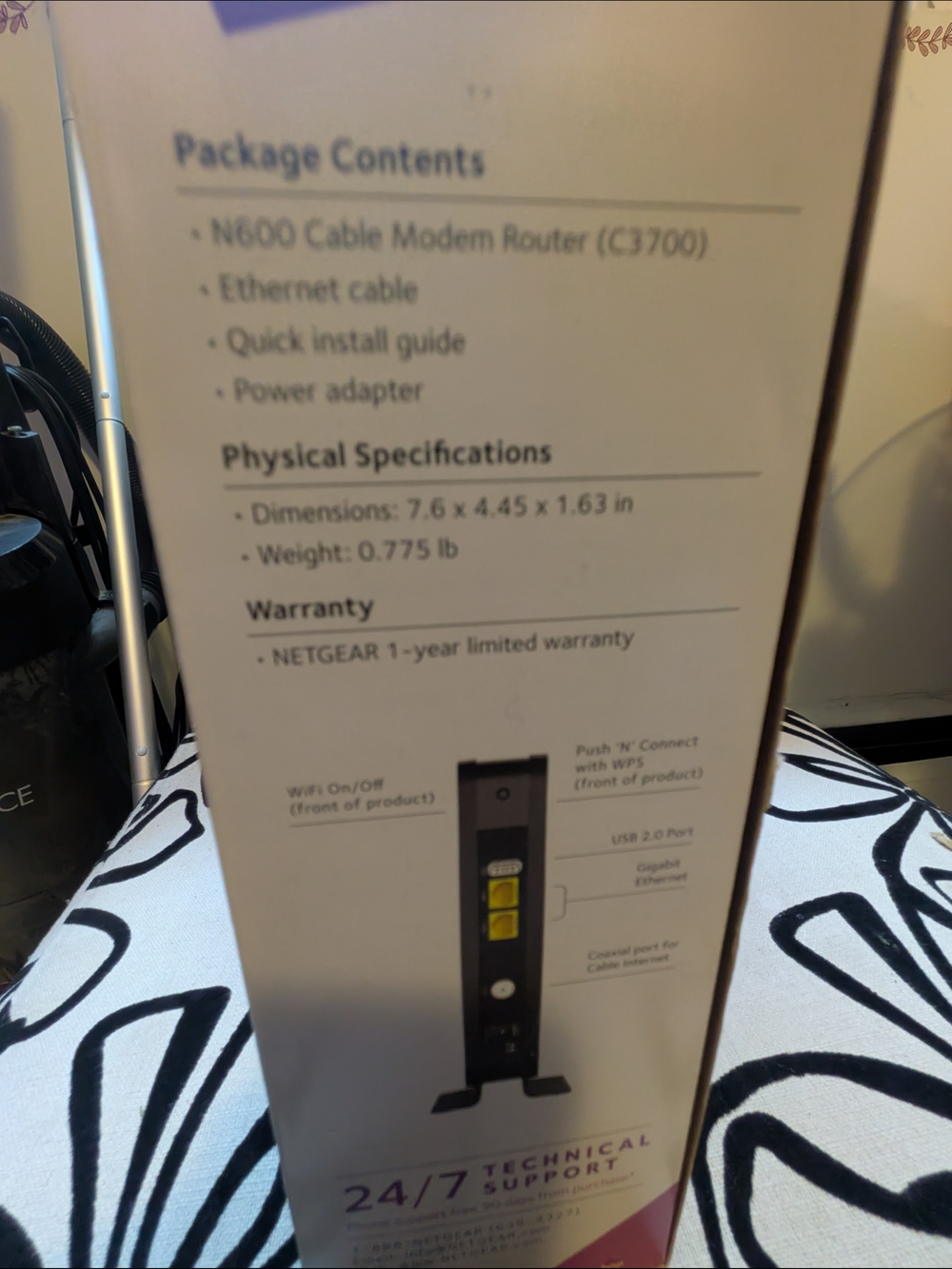 NETGEAR Black and Purple WiFi Cable Modem Router - Picture 3 of 4
